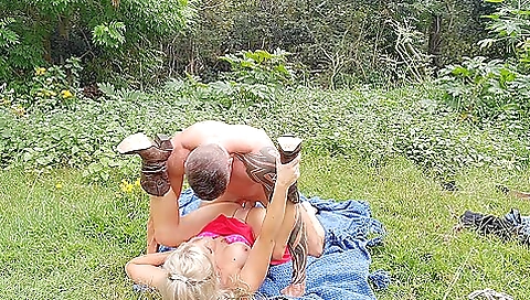 Blonde Milf With Big Tits Rims Asshole And Gets Fucked Outdoors