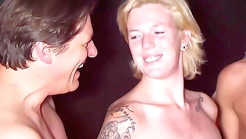 Milf Laura Dubbel Geduwd - Vurigvlaanderen-meiden